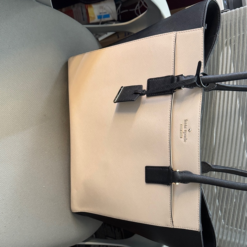 Kate Spade Elegant Black and Cream Tote